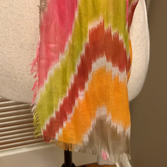 Scarf - Picture 3 of 4